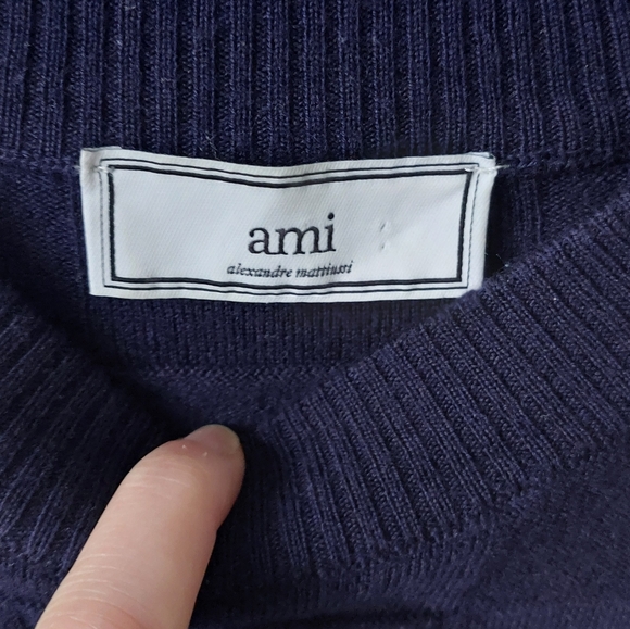 Ami merino wool fine knit sweater. Navy blue. Medium M - Picture 4 of 5